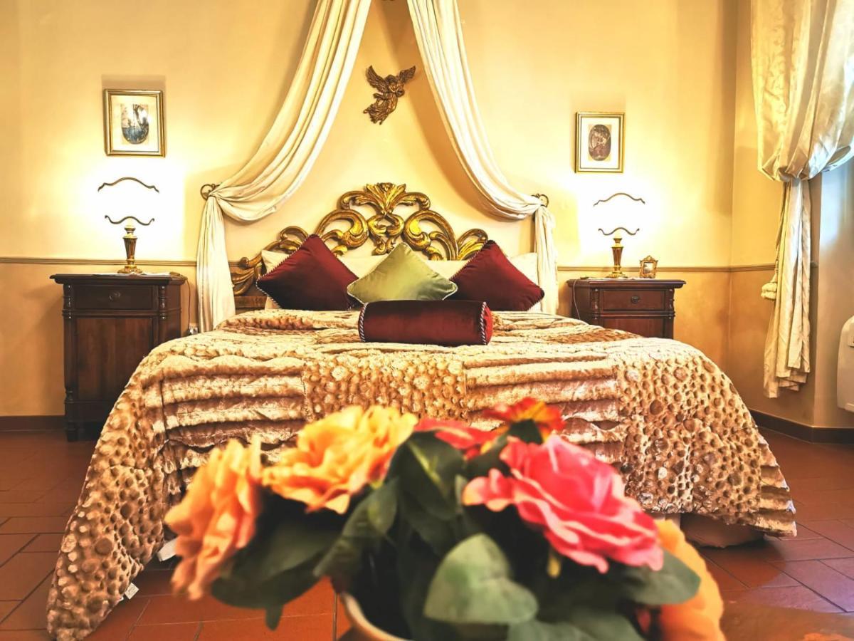 Classic Style In Center Apartamento *